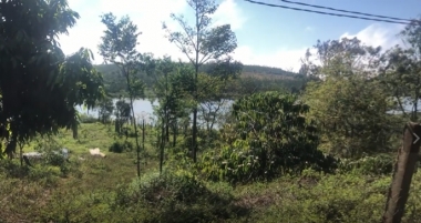 Bán lô đất view hồ thoáng mát tại Đắk RMăng    