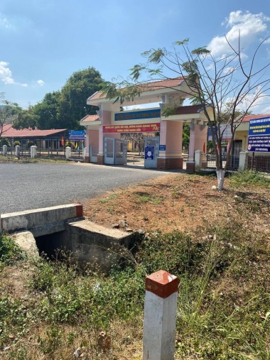 Gia đình cần bán 6x100 có 100m thổ cư     