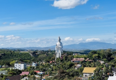 Bán lô đất view toàn cảnh thị trấn Nam Ban và tượng Phật 