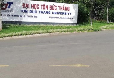 ban dat tho cu duong tranh quoc lo 20 tp  bao loc   cach truong dai hoc ton duc thang chi 300m