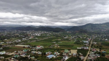 Bán lô góc 2 mặt tiền view thị trấn Nam Ban cực đẹp 