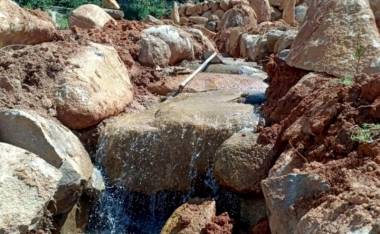 Đất Nghỉ Dưỡng View Săn Mây Có Nhiều Đá Tạo Cảnh   